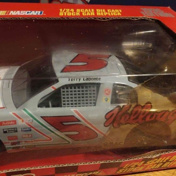1996 Edition Terry Labonte Racing Champions Kellogg Corn Flakes 1/24 Sca… - Picture 1 of 7